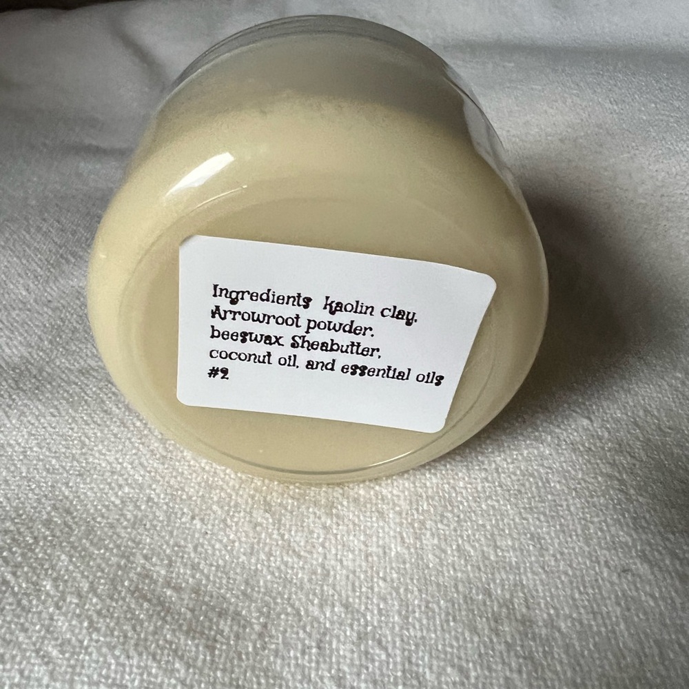 Hand Crafted baby powder Deodorant - Cream - Picture 3 of 3